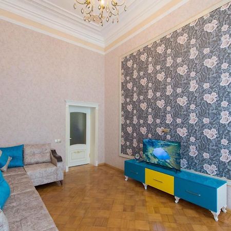 Stay Inn Lovely City Center Apartment Baku Exterior foto