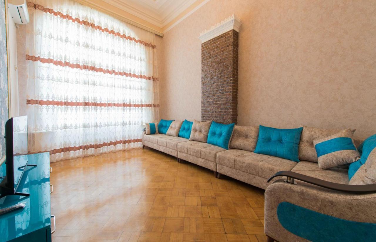 Stay Inn Lovely City Center Apartment Baku Exterior foto